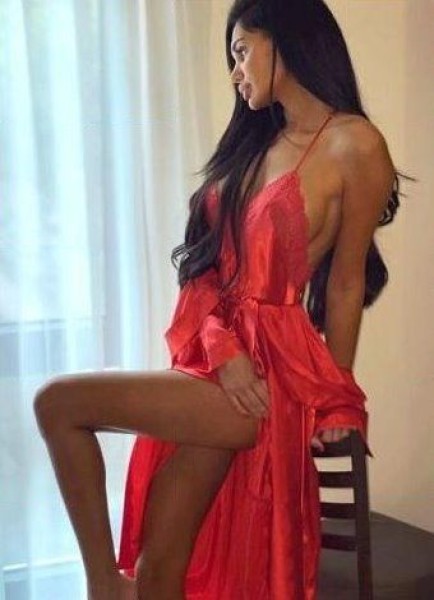 Проститутка Лессия